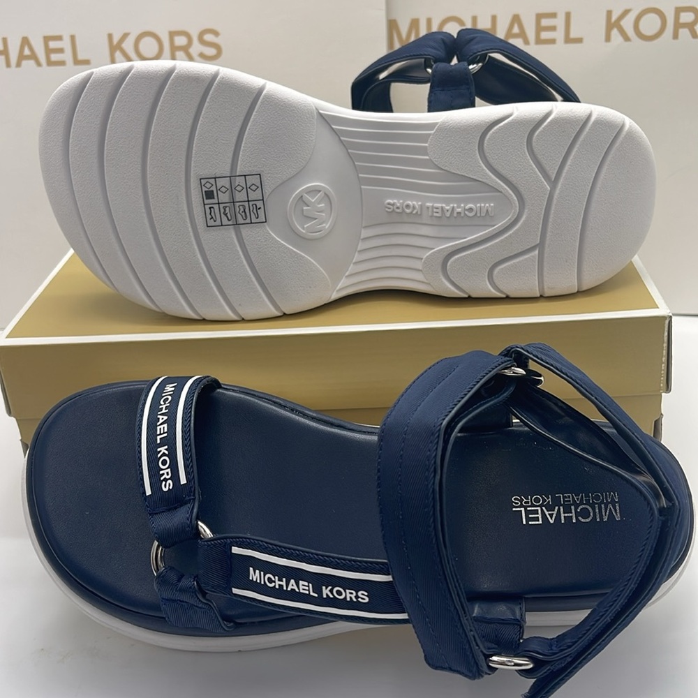 MICHAEL KORS Katrina Nylon Sport Platform Sandal
Navy
New - Picture 4 of 16